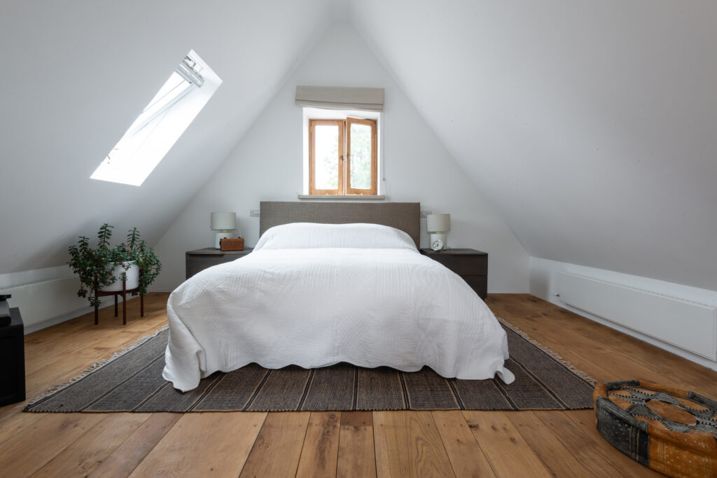 wooden bedroom floor